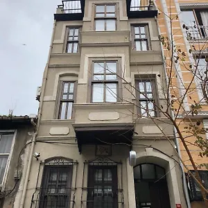 Apart Otel No 34, İstanbul